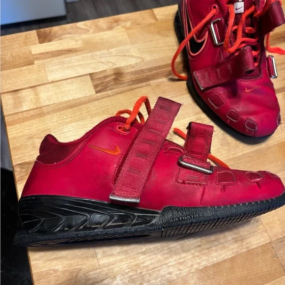 Nike Romaleos 2 Red weightlifting shoes - Picture 10 of 16